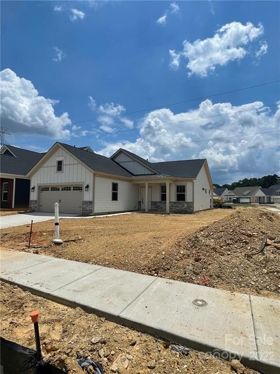 304 Northgate Blvd #121, Indian Trail, NC 28079