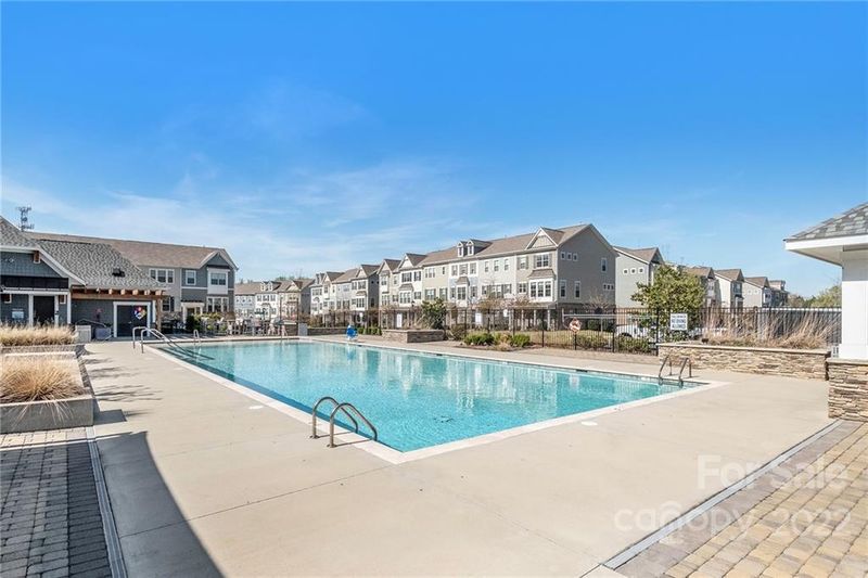 9228 Ainslie Downs St, Charlotte, NC 28273