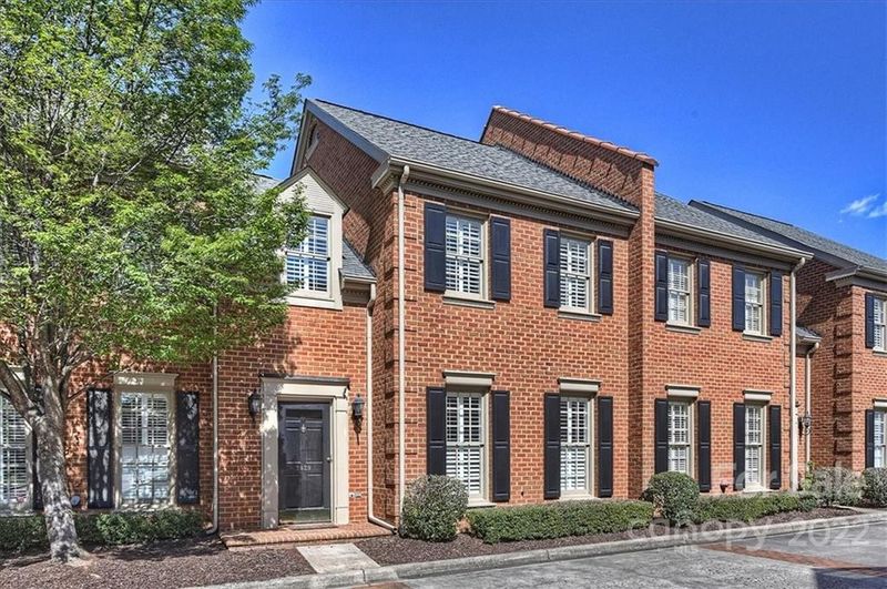 2829 Sharon View Rd, Charlotte, NC 28210