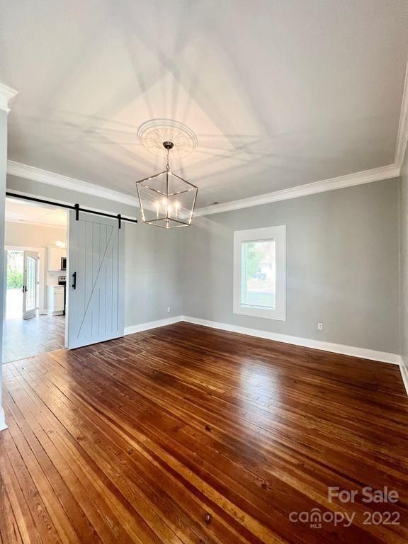 325 Brawley Ave, Mooresville, NC 28115