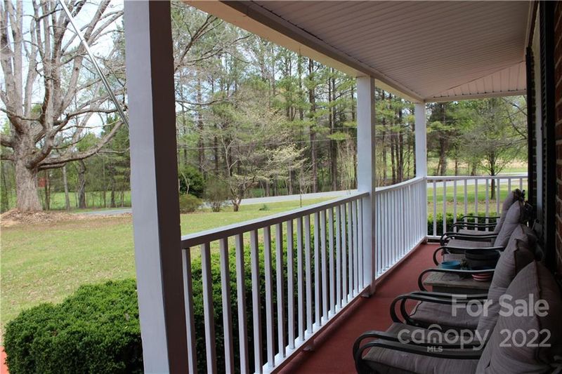 1963 Settlemyre Bridge Rd, Newton, NC 28658