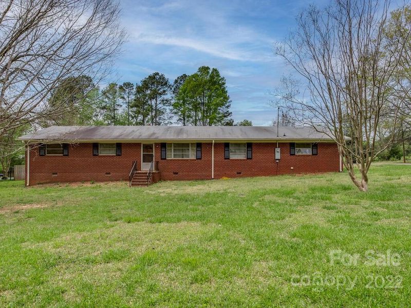 707 N Providence St, Waxhaw, NC 28173