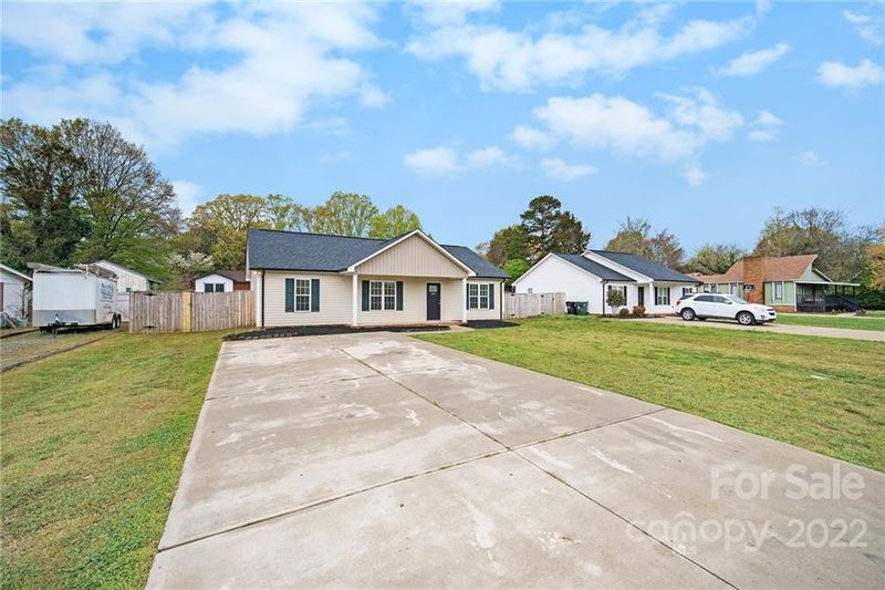 588 Jackson Ter #27, Concord, NC 28027