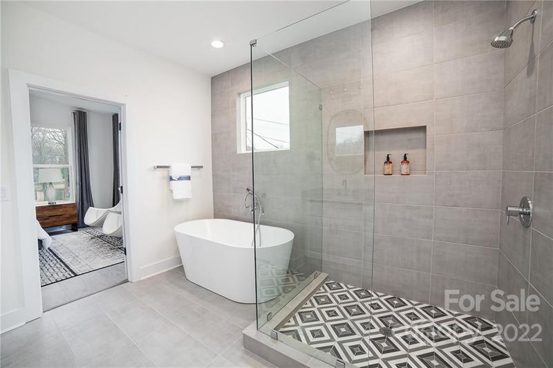 2110 Rozzelles Ferry Rd, Charlotte, NC 28208