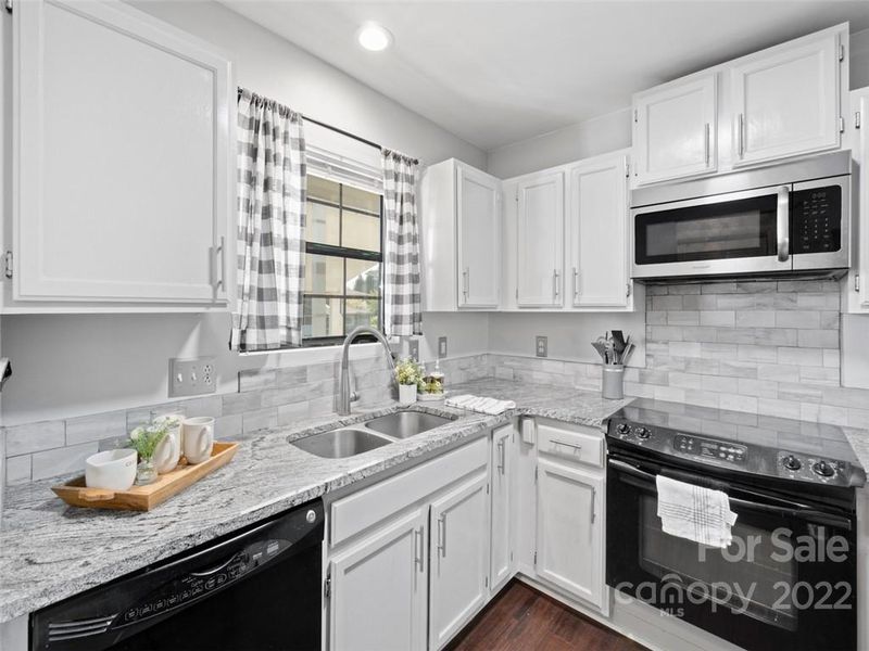 7604 Woods Ln #20, Cornelius, NC 28031