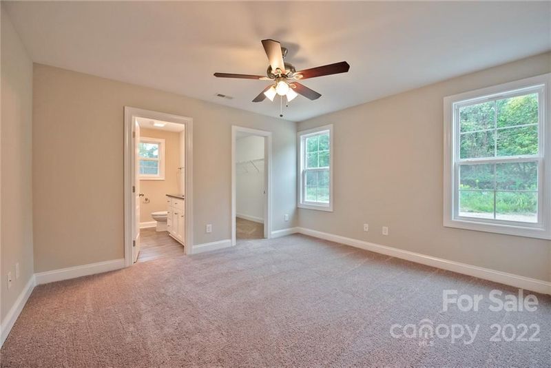 402 Marlowe St, Kannapolis, NC 28081