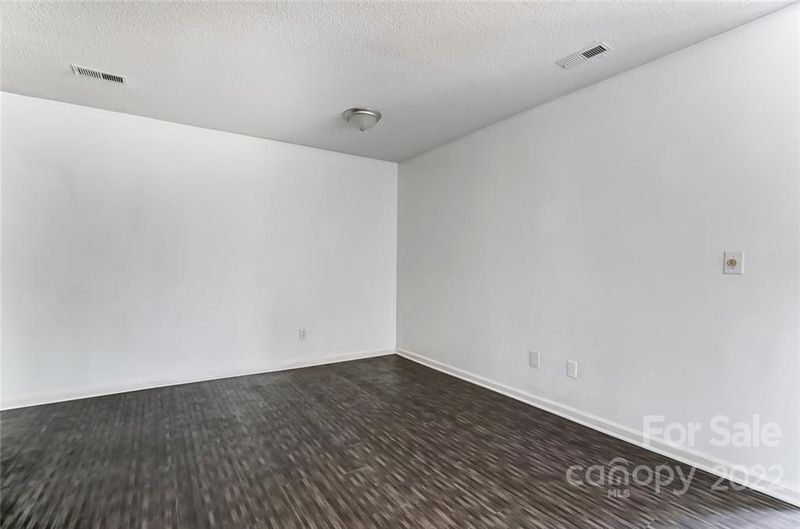 6250 Rosecroft Dr, Charlotte, NC 28215