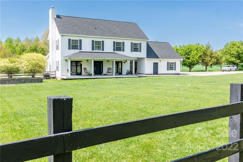 144 Williford Rd, Mooresville, NC 28115