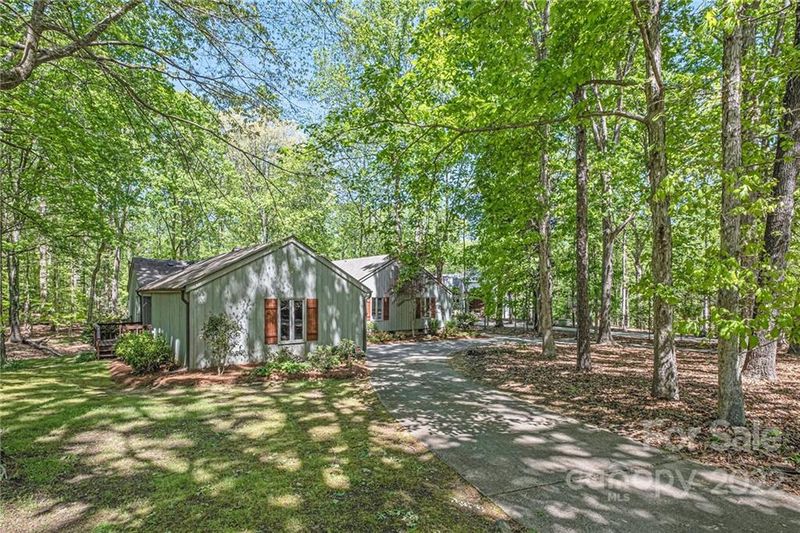 3320 Nancy Creek Rd, Charlotte, NC 28270