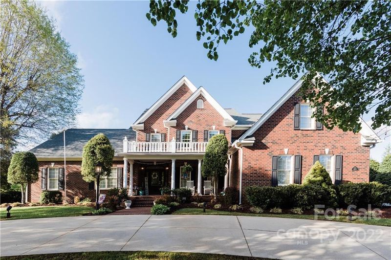 2211 James Way, Statesville, NC 28625