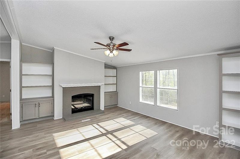 1818 Kestrel Valley Ln, Catawba, NC 28609
