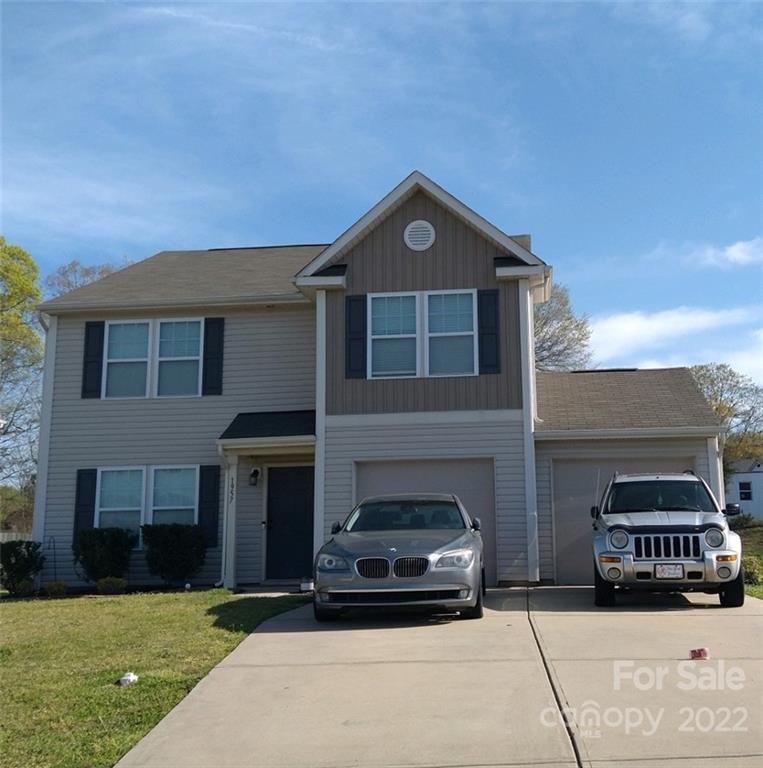 1957 Quill Ct, Kannapolis, NC 28083