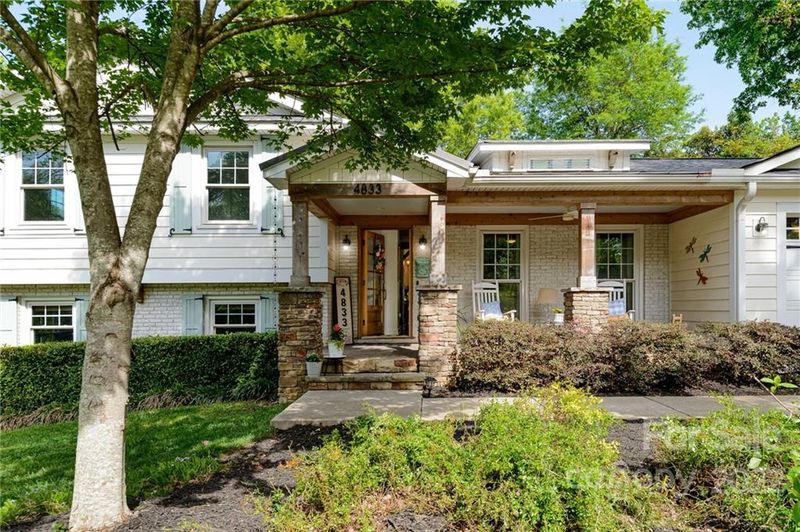 4833 Fairheath Rd, Charlotte, NC 28210