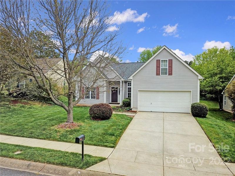 9607 Constitution Hall Dr, Charlotte, NC 28277