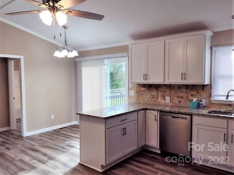 2701 Kelly Rd, Charlotte, NC 28216