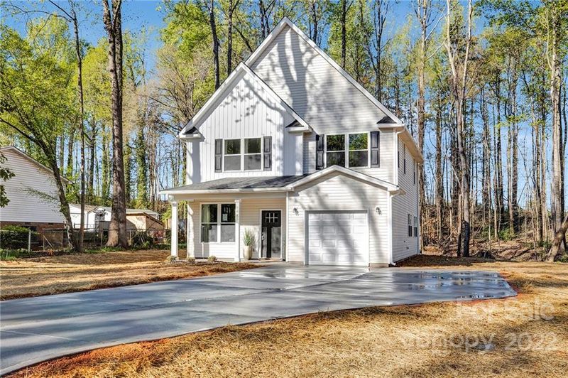 7421 Cedarbrook Dr, Charlotte, NC 28215