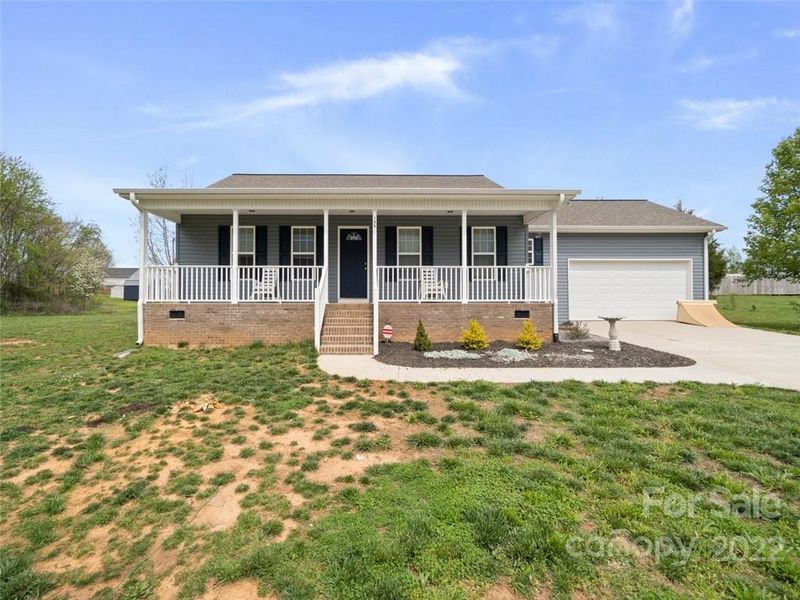 196 Cora Ln #9, Olin, NC 28660