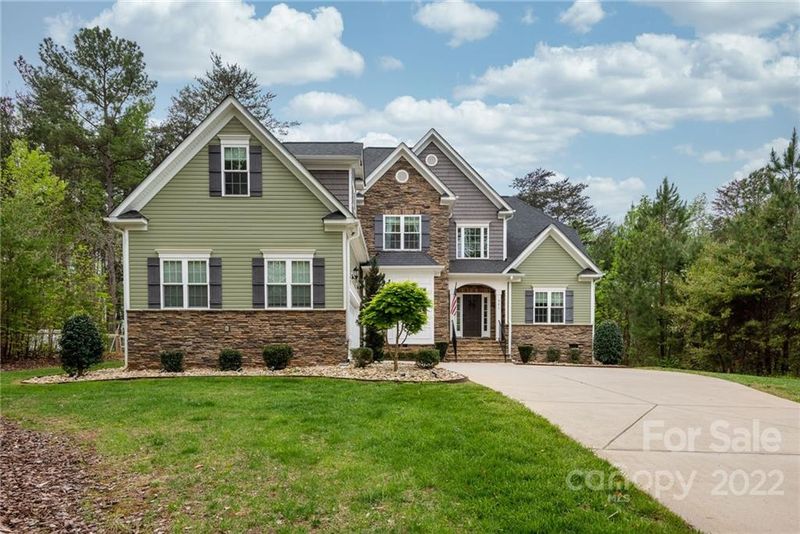 571 Normandy Rd, Mooresville, NC 28117