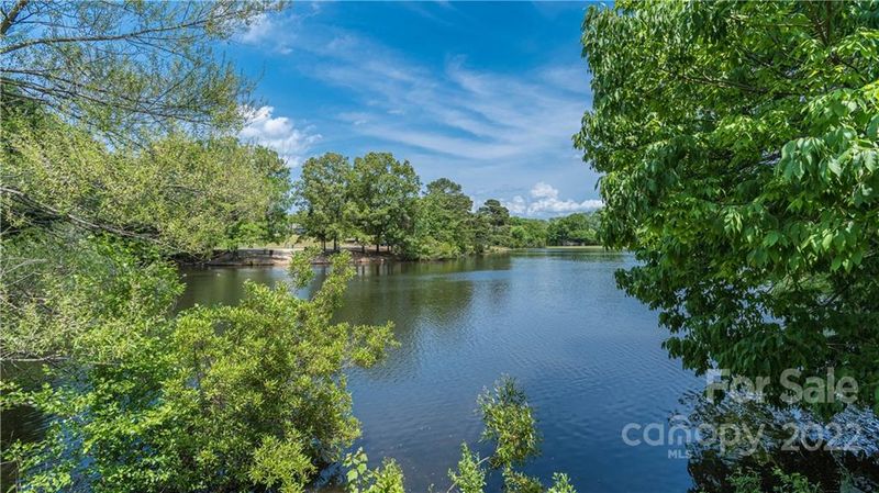 8093 Cedar Glen Dr, Charlotte, NC 28212
