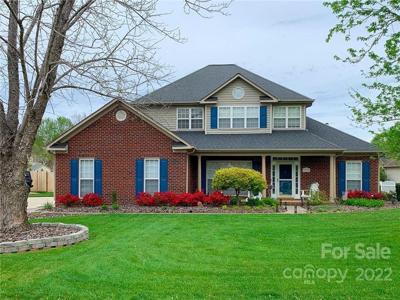 3336 Garrett Dr, Concord, NC 28027