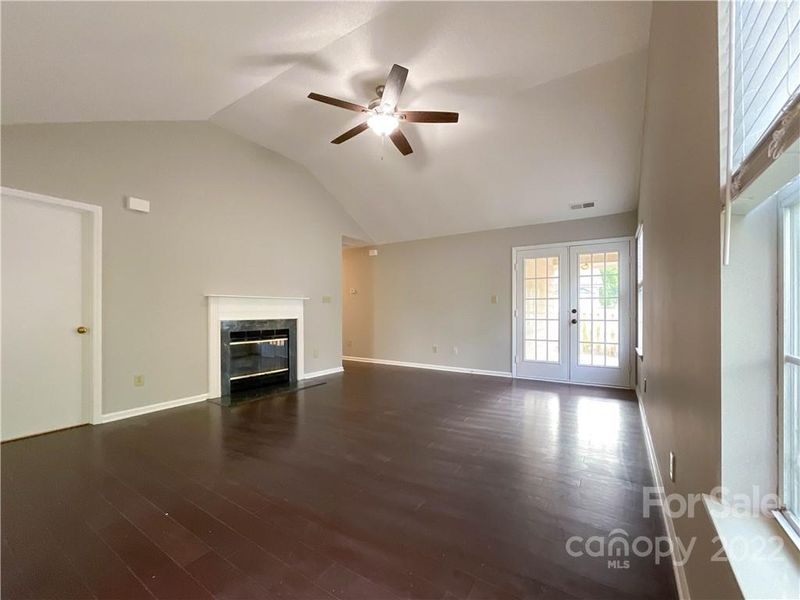 7217 Meadow Glen Dr, Mint Hill, NC 28227