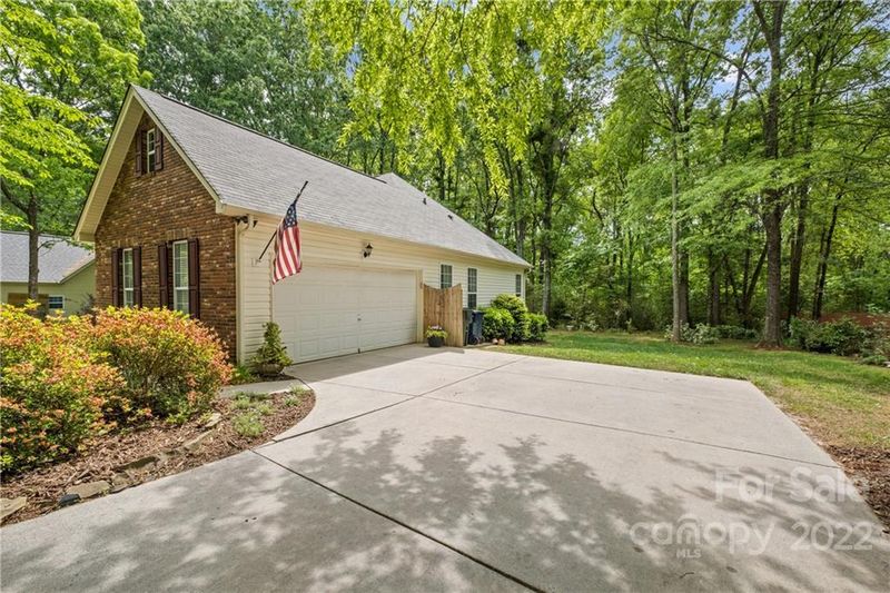 21310 Townwood Dr, Cornelius, NC 28031