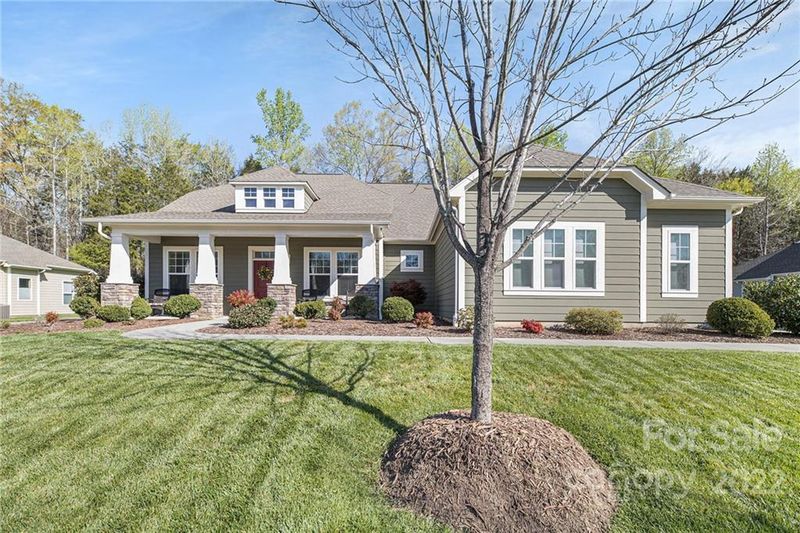 4539 Sunprince Dr, Harrisburg, NC 28075
