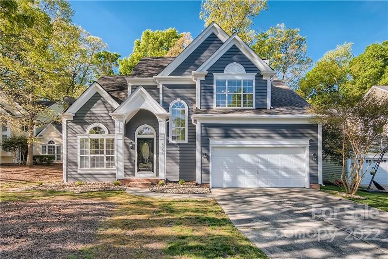 6209 Skyline Dr, Charlotte, NC 28269