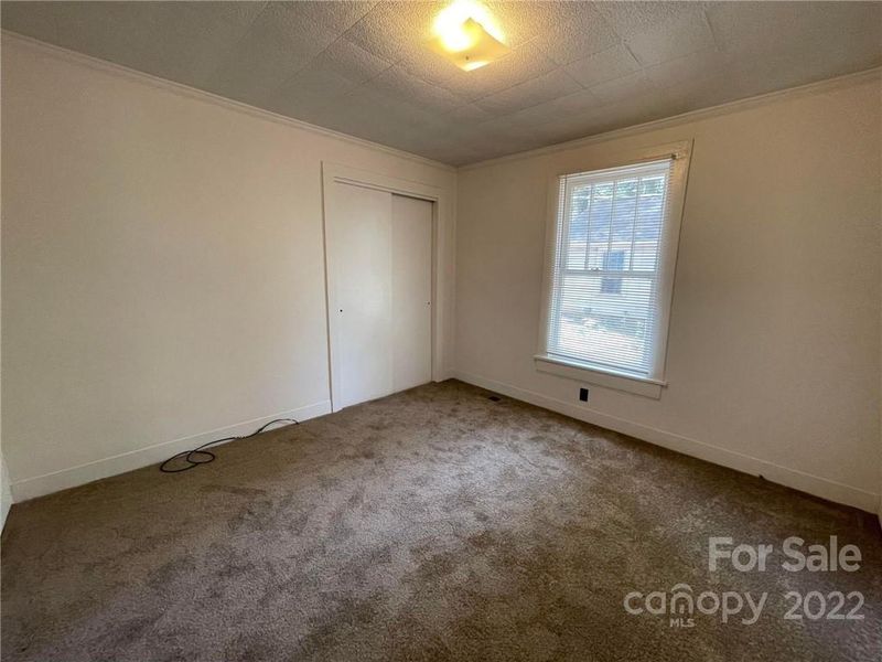 713 Chapel St, Kannapolis, NC 28083