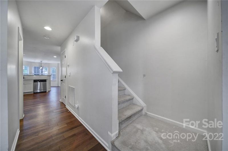 11128 Nolet Ct, Charlotte, NC 28215