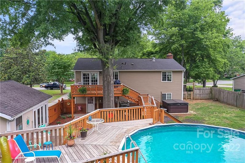 12118 Mapleton Rd, Charlotte, NC 28273
