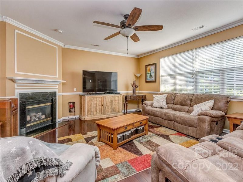 16120 Falling Meadows Ln, Charlotte, NC 28273