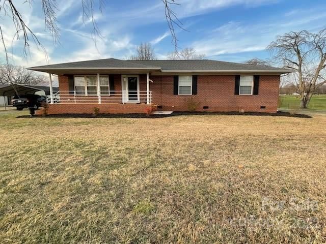 252 Cornelius Rd, Mooresville, NC 28117