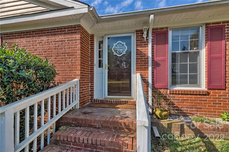 103 Gaither St, Heath Springs, SC 29058