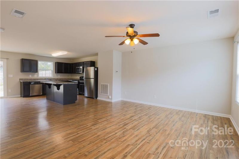 116 Aberdeen Dr, Troutman, NC 28166