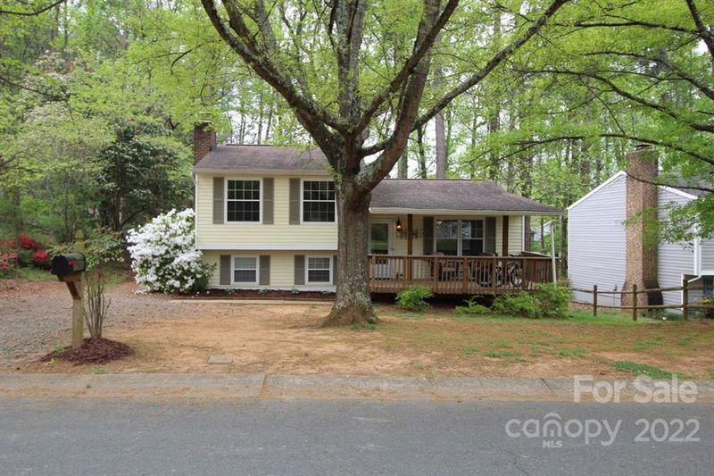 7900 Corder Dr, Charlotte, NC 28212