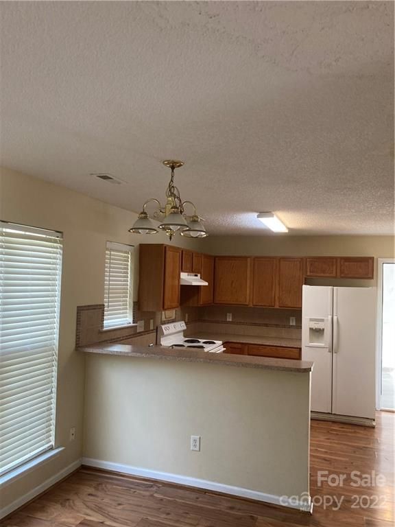 2820 Oneida Rd, Charlotte, NC 28269
