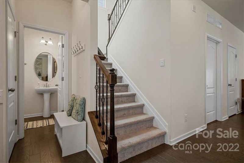 4036 Whittier Ln, Tega Cay, SC 29708