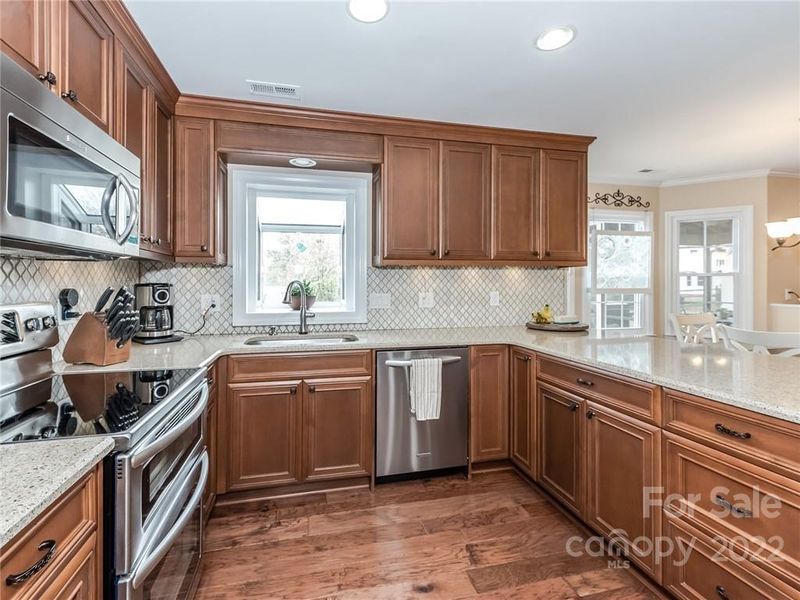 4101 Windmill Pl, Charlotte, NC 28226