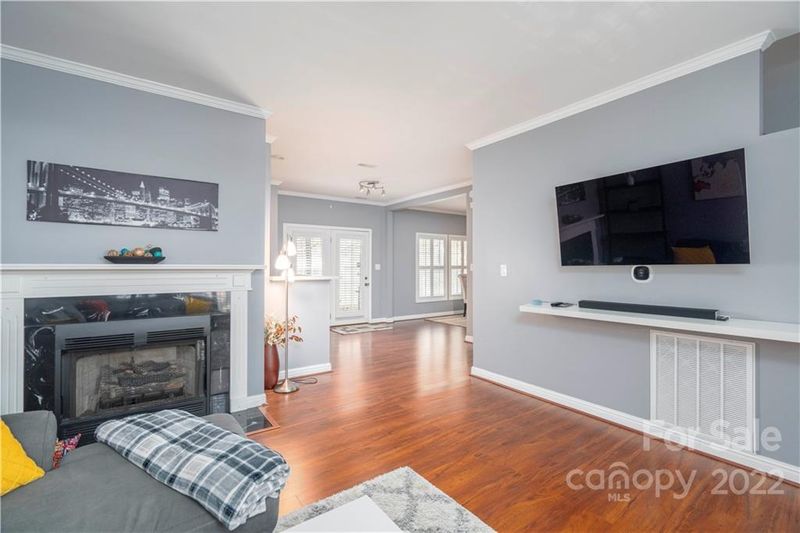 7034 Elm Hill Ct, Charlotte, NC 28217