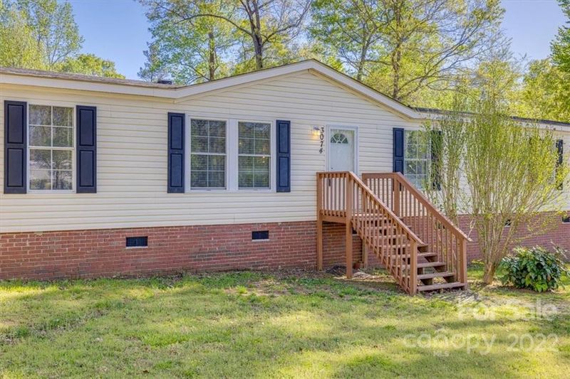 3074 Balkan Dr, York, SC 29745