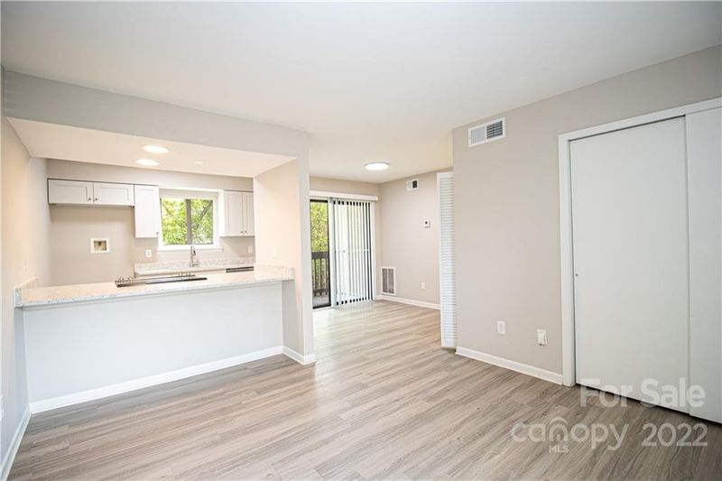 11031 Cedar View Rd, Charlotte, NC 28226