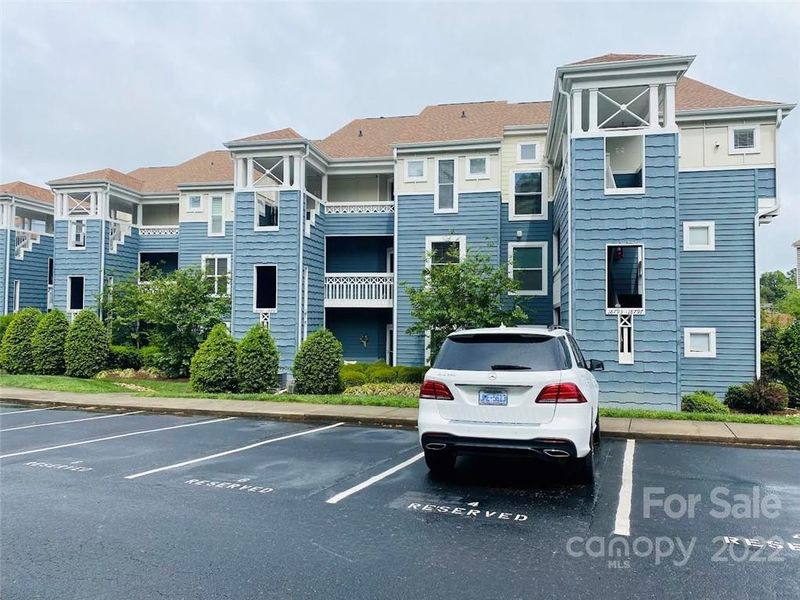 18791 Vineyard Point Ln, Cornelius, NC 28031