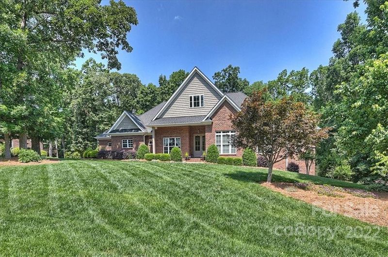 2748 Smith Field Dr, Monroe, NC 28110