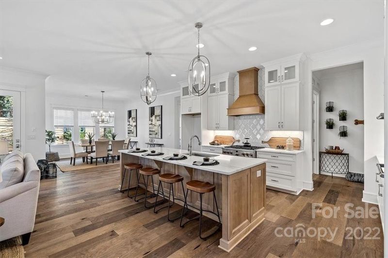 2001 Grey Rd, Davidson, NC 28036