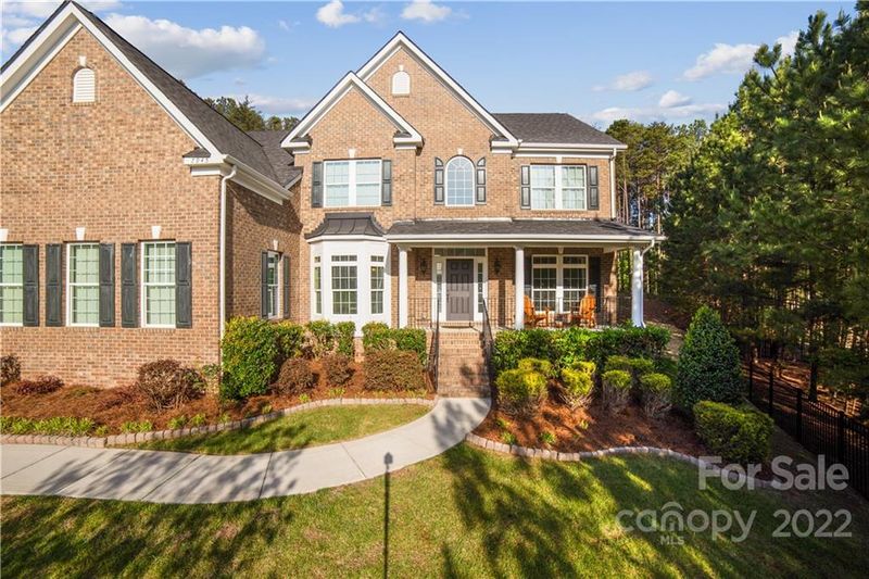 7945 Norman Pointe Dr, Denver, NC 28037