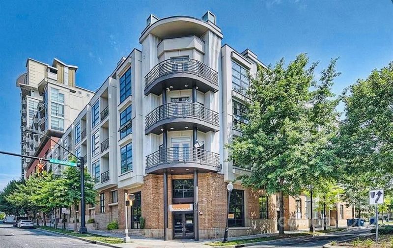 525 E 6th St #101, Charlotte, NC 28202