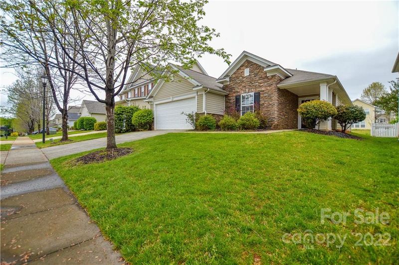 8939 Oransay Way, Charlotte, NC 28278