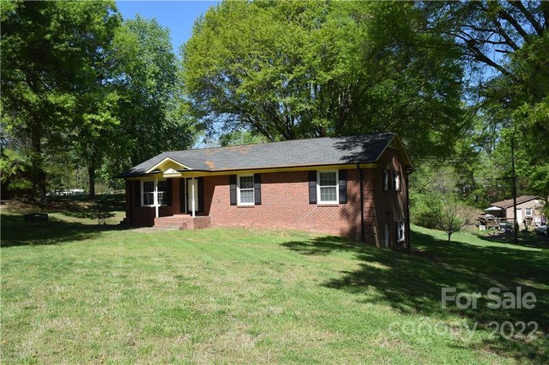 114 Kimmswick Rd, Charlotte, NC 28214