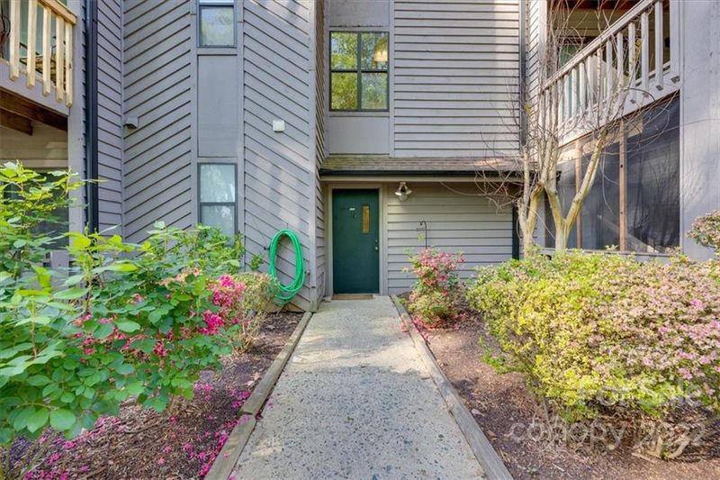4130 Charlotte Hw #I, Clover, SC 29710